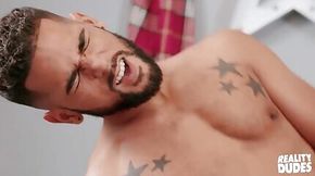 Roommates Vinny Blackwood & Ricky Daniels Decided To Fuck Each Other