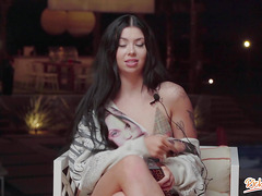 Rickys Resort - Holly Day Episode