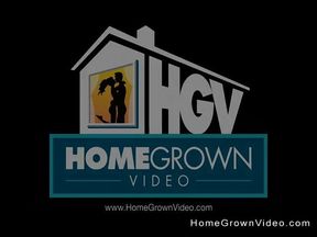 Alexis' Doggystyle Sex Video