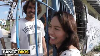 BANGBROS - Curvy MILF Franceska Jaimes Fucked in Public by Random Guy