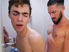 Daddy owns his sons bubble butt, eats it up and bangs it in the shower!