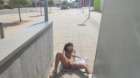 My fantasy is to masturbate in public, I enjoy a lot with my sexual toys