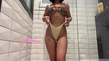 Candyluxxx's Bathroom Boobs Bonanza: Riding Big Dildo & Hardcore Fucking