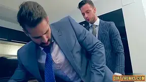 Muscle Homo Booty Stab And Facial