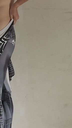 Latest Viral Indo Porn, Spiderman Cosplayer Even Gets Stung Until Crot in Pussy