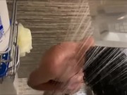OMG, my Tinder date in the shower