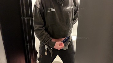 I Let a Random Guy Fuck me in the Public Bathroom
