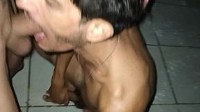 favela cruising- skatista tatuado do castelar