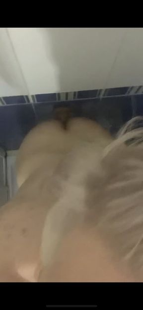 I put my virgin ass on a dildo, get high quietly closing in the bathroom so that I don&#039;t get burned