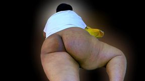 egyptian big ass hot 18 year old girl naked & show her big ass for getting anal fuck from stranger guy