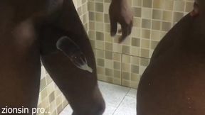 Fucking Ebony African Big Ass in the Bathroom