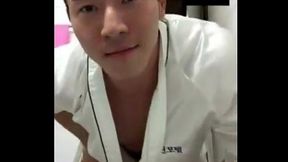 Boi Teen Trai đẹp H&agrave_n Quốc show h&agrave_ng