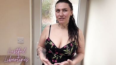 Cheating British MILF gushes while bestie drains her piss soaked cock