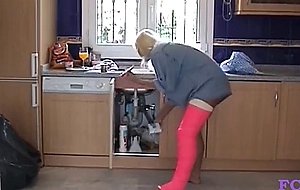 Fetish-concept presents: maxi in gips