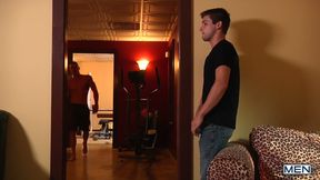 Twink Johnny Rapid Catches American Darin Pumping Iron &amp; Sucks His Thick Dick Before Anal