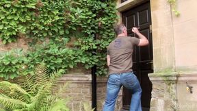 Strippers Brooke Belle, Krissy Lynn and Kerry Louise Share a Studs Meat