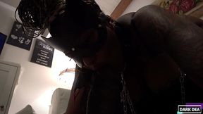 the kinky slut queen  dark dea  wants to smash her wet pussy with the giant  rentman xl  of  hankey stoys  part.1 (fetish-femdom-extremeinsertion-sizequeen)