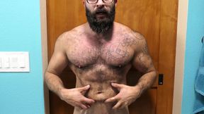 Alpha Muscle Show-off