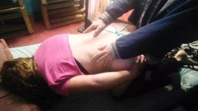 My girlfriend put on a green thong and I penetrated her