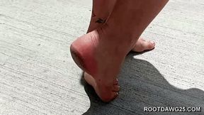 Bare Foot Stroll with Dazey 1080p WMV