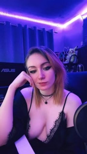 Downblouse Nipslip While I was Streaming On Tiktok 😳😬