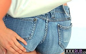 Petite blonde Lexi Belle experienced pussy licking by a MILF Lena Nicole