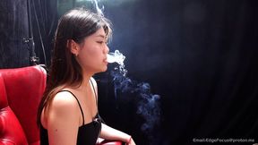 2026 yi smoking Interview2 4K