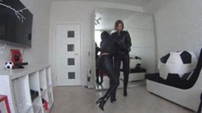 Leather cuntbusting fight 2 Ma
