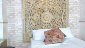 Lia Davs Private Show