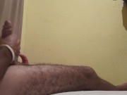 Gozando muito com o dedo no cu massageando a próstata