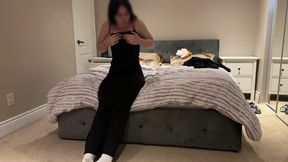 I fucked her tight pussy until she begged me to squirt