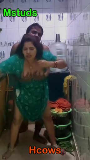 Rough mom takes on young stud in a hot Indian cuckold scene