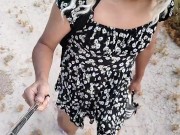 sexy travesti camina en publico con minivestido y tacones violeta linda puta caliente