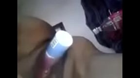 Any de Guadalajara se masturba con desodorante