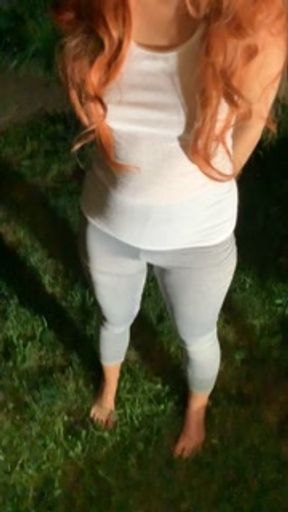 Girl drenches her yoga pants in pee out of desperation