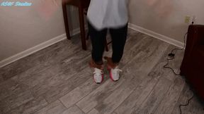 *custom scraps* Worship sweaty MILF FEET!! - MOV