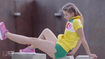 Anna Tatu's Sultry Solo: Juicy Big Boobs and Seductive Striptease
