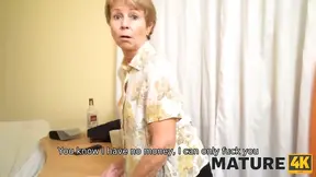 Hot Granny Escort Shows Off Her Erotic Masturbation Skills Live On Cam