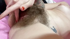 Hairy cunt masturbation