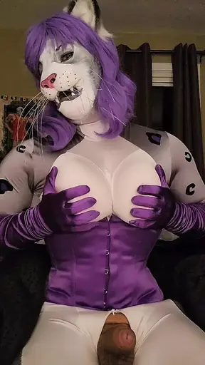 Big Kitty with Big Clitty