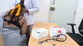 Indian horny doctor got a nice blowjob from a patient lady