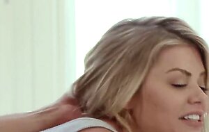 She Will Cheat - Riley Steele Gets Facial From BFFs Boyfriend