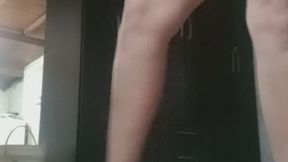 Cleaning my room like a good girl... until my bladder said NO MORE ? On my knees, suddenly, the whole floor was wet. The heat, the embarrassment, the excitement... Has anything like this ever happened to you? ?