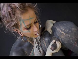 SHEMALE ANAL stretching by TATTOOED dominant-bitch - BUTT fisting FEMDOM pair (alternative, rock, emo porn) ZF163