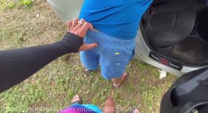 Fucked an accidental stepson on the grass without a saddle, until the cum was hot