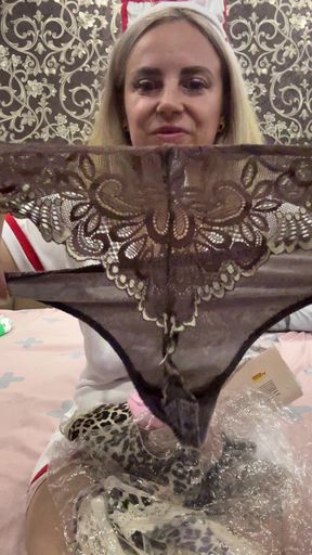 I Show My Underwear!
