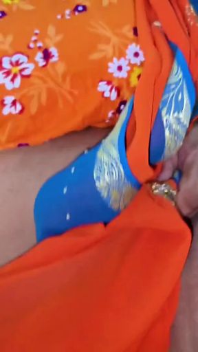 Intense fucking between an Indian 'beautiful mami'.   Clip 1