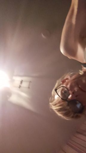 Juhu,<br />
I NEED:sucking and fucking - com covered