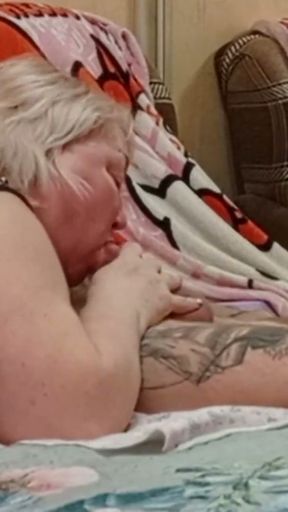 Mother-in-law sucked and ate cum   Clip 1