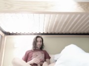 Wake Up ! Dany x woke up and jerks off hardly